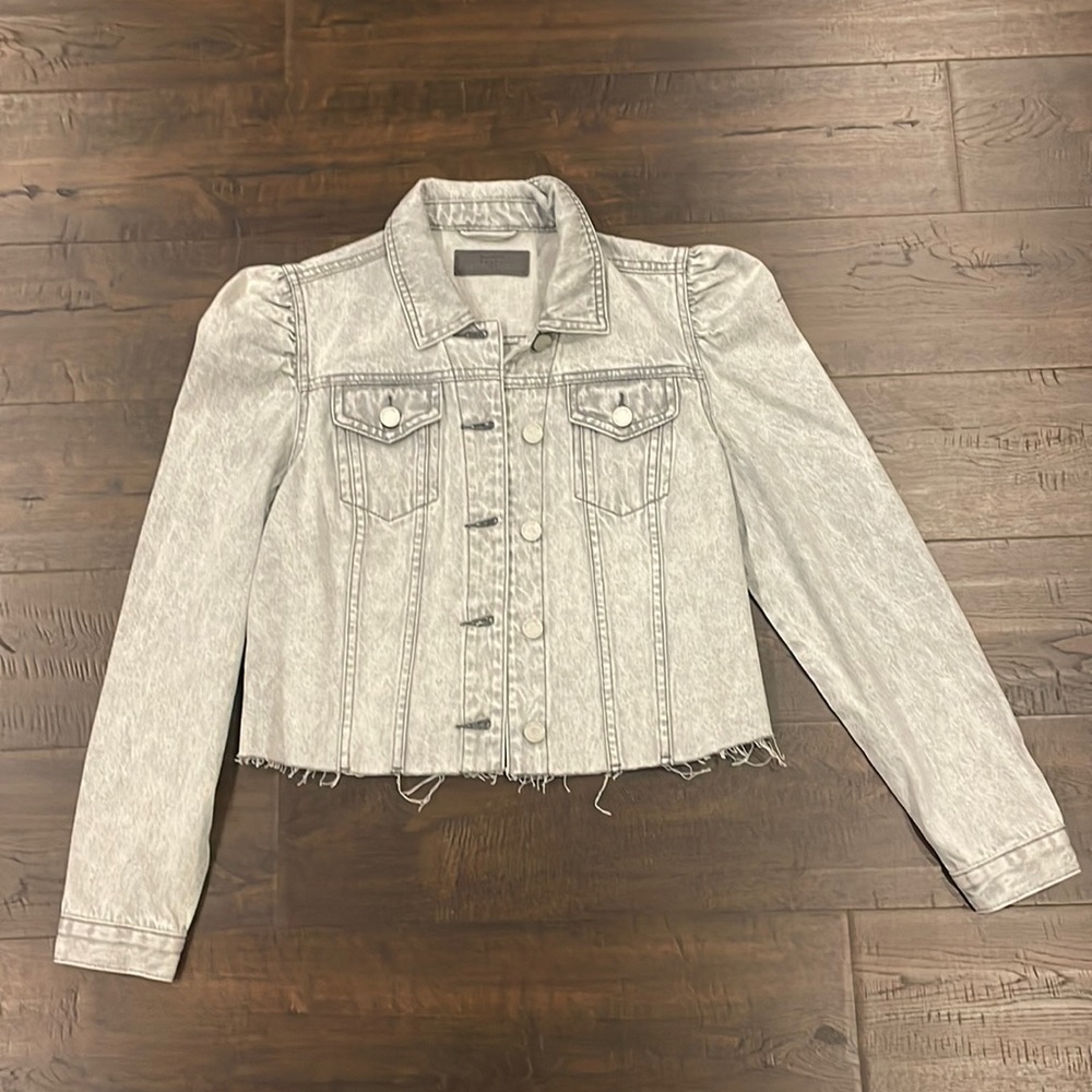 Women’s Jacket